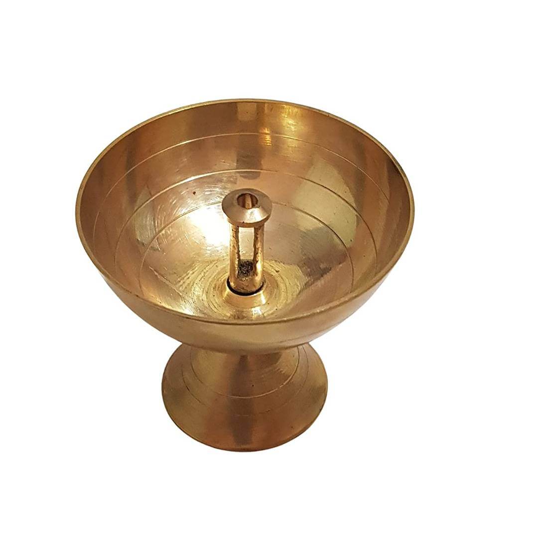 Traditional Brass Diya for Puja, Pooja Aarti